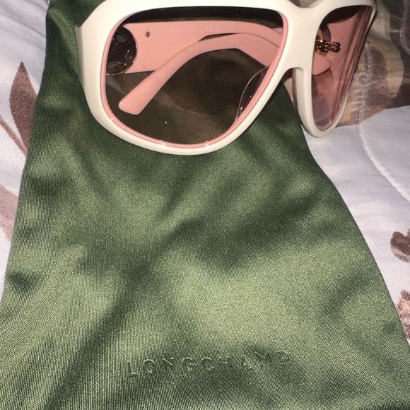 Longchamp sunglasses like new - Picture 4 of 5